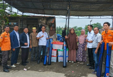 Pasca Kebakaran, BPBD Lahat Salurkan Bantuan Gerak Cepat Warga Terdampak Musibah Kebakaran, Ini Buktinya 