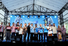 Rampungkan Pembangunan Listrik Desa, PLN Gelar Kegiatan Sosial Kemasyarakatan di Kabupaten Ini 