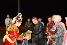 Mayjen Yanuar Adil Kunjungan ke Jambi, Tradisi Adat Sambut Pangdam II Sriwijaya