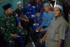 Hadir di Tengah Duka Masyarakat, Aksi Humanis Babinsa Koramil Makrayu Melayat ke Rumah Duka
