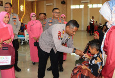 Peduli Kesehatan Warga, Polres OKU Timur Gelar Sunatan Massal dan Donor Darah