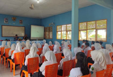Tanamkan Cinta Tanah Air, Yonarmed 15/Cailendra Berikan Wawasan Kebangsaan Kepada Siswa-siswi SMK