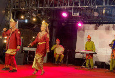 Seni Senjang 'Guncang' Penonton Festival WBTb di Sumatera Barat, Begini Keseruannya!