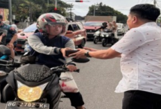 Aksi Ramadan Berbagi, Kejari OKI Tebar Ratusan Paket Takjil Gratis
