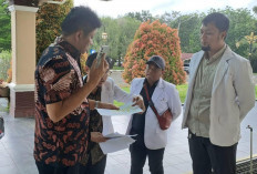 Puluhan Dokter Demo di Kantor Bupati OKU Timur, Protes Insentif 2026