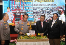 Kapolda Sumsel Potong Tumpeng, Dalam Rangka Apa?