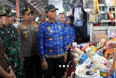 Pj Bupati OKI Keliling Pasar Pantau Harga Sembako, Ini Item yang Mengalami Lonjakan