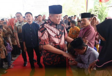 Cara Unik Peserta PPPK Rayakan Kelulusan dengan Gelar Sunatan Massal, Bupati OKU Timur Sampaikan Ini  