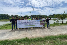 Cegah Abrasi Sungai, Kecamatan Pulau Pinang Lahat Kolaborasi PT BPI dan Hitapala LH Tanam 300 Benih Buahan