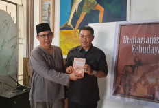 Luar Biasa! Seniman Palembang Ini Luncurkan Buku Utilitarianisme Kebudayaan, Seperti Apakah itu