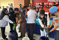 Tegas Berantas Narkoba, Polda Sumsel Musnahkan Barang Bukti Bernilai Hampir Rp8 Miliar