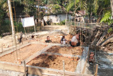 Satgas TMMD 128 Timbun Saranq MCK Gunakan Sisa Tanah Galian Sanitasi 