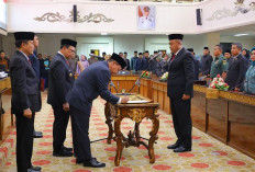 Resmi Dilantik Jadi Sekda Kota Palembang, Aprizal Hasyim Bersumpah Jalankan Tugas dengan Baik 