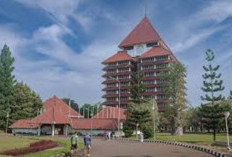 10 Universitas Terbaik di Indonesia 2024 Versi Scimago Institutions Rankings (SIR)