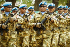 Keren! Tampil di International Day of UN Peacekeepers, Defile Satgas Kizi TNI Konga Memukau 