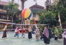 Bukan Cuma Siswa, Wali Siswa dan Komite SDIT Al Furqon Palembang Adu Tangkas di Perlombaan Ini