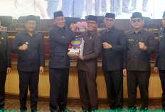 Bupati Sampaikan LKPJ Tahun 2025 ke DPRD Kabupaten Muba