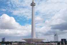  Ingin Sambut Nataru Sambil Menikmati Malam Jakarta?  Monas Buka Hingga Malam Hari Lho