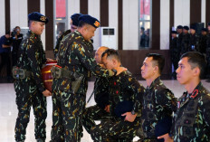 Pimpin Upacara Korps Raport Kenaikan Pangkat Periode 1 Januari 2026, Dankorbrimob Polri Tegaskan Hal Ini