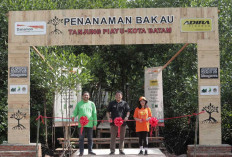 Danamon dan Adira Finance Kolaborasi Tanam 32.000 Pohon Mangrove