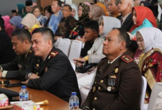 Pengucapan Sumpah Janji Anggota DPRD, Ada Wajah Kejari Muara Enim, Ini Dia Sosoknya