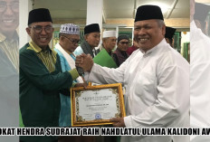 Dedikasi Hukum Teruji, Advokat Dr Hendra Sudrajat SH MH Raih Penghargaan Bergengsi NU Kalidoni Award