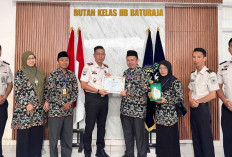 Rutan Baturaja Berikan Penghargaan kepada Kemenag OKU atas Dedikasi Pembinaan Kerohanian Warga Binaan