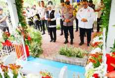 Ziarah ke Makam Pahlawan Nasional di Jatim, Ini Kata-kata Kapolri