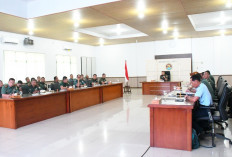 Wow! Jenderal Ini Memimpin Rapat Persiapan Upacara Parade HUT TNI ke-79 di Korem Gapo, Siapa Dia?