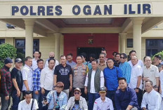 Puluhan Aktivis Sumsel Datangi Polres Ogan Ilir, Desak 3x24 Jam Pelaku Pembunuhan Yongki Bidik Ditangkap 