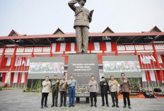 Resmikan Monumen di Pekalongan, Kapolri: Personel Wajib Teladani Jenderal Polisi Hoegeng Iman Santoso