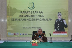 Pimpin Rapat Staf AA, Kajari Pagar Alam Evaluasi Kinerja