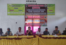 Ini Pejabat Yang Mewakili Kejari OKU Timur Dalam Undangan Kegiatan Pembagian BLT Tahap II