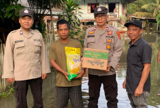 Polres Ogan Ilir Salurkan Bantuan Korban Banjir di 2 Desa Kecamatan Rambang Kuang Ogan Ilir