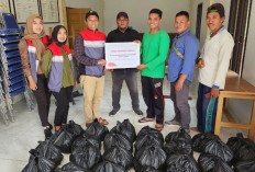 PHE Jambi Merang Distribusikan Bantuan Sembako kepada Masyarakat Terdampak Bencana Banjir 