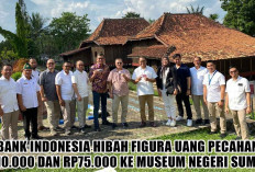 Hadiah Monumental! Bank Indonesia Hibah Figura Uang Pecahan Rp10.000 dan Rp75.000 ke Museum Negeri Sumsel