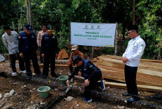 AKHIRNYA! Kediaman Candra Liadi Dibongkar Kini Mulai Tahap Pasang Pondasi, Ini Buktinya