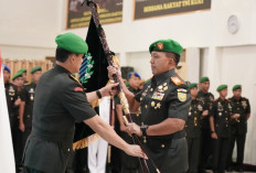 Tongkat Komando Korem Gapo Resmi Berpindah, Brigjen TNI Khabib Mahfud Gantikan Brigjen TNI Adri Koesdyanto