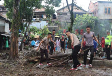Polda Sumsel Melalui Polres Pagaralam Bantu Evakuasi Korban Banjir di Lokasi Berikut Ini