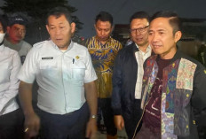 Jalan Lettu Karim Kadir Amblas! Pj Walikota Palembang Ratu Dewa Berita Tenggat PUPR 3 hari Perbaikan  