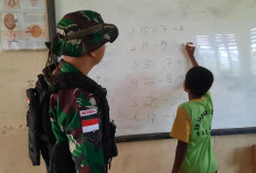 Satgas Yonif 200/BN Laksanakan Kegiatan Mengajar di Kampung Soba