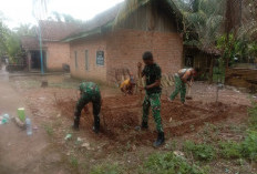 Semangat, Anggota Satgas TMMD 128 Kodim 0405 Lahat Mulai Kerjakan MCK 4