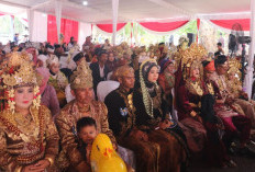 81 Pasangan di Palembang Ikuti Nikah Massal, Pj Walikota Dukung Legalitas dan Kepastian Hukum 