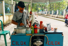 Pedagang Kecil Terdampak Kenaikan Harga Plastik: Kami Semakin Terjepit!