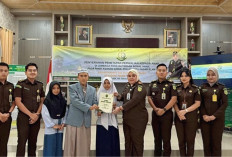 Kejari Pagar Alam Gelar Penyerahan Penetapan Perwalian Anak, Ini Panti Asuhannya