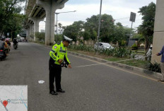 Mobil Misterius Tabrak Pengendara Motor hingga Tewas, Polisi: Segera Menyerahkan Diri!