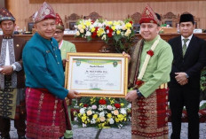Pj Gubernur Sumsel Agus Fatoni Dianugerahi Gelar Adat Pangeran Batuah Seketi, Ternyata Ini Maknanya 