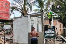 Gotong Royong, Satgas TMMD Kodim Lahat Lakukan Tahapan Proses Ini di Pembangunan MCK Titik 3