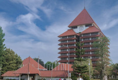 BARU RILIS, Daftar 10 Besar Kampus Terbaik di Asia Tenggara, Peringkat UI Melejit Versi QS WUR 2025