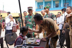 Pangdam Tinjau Program Dapur Masuk Sekolah di SDN 118 Palembang